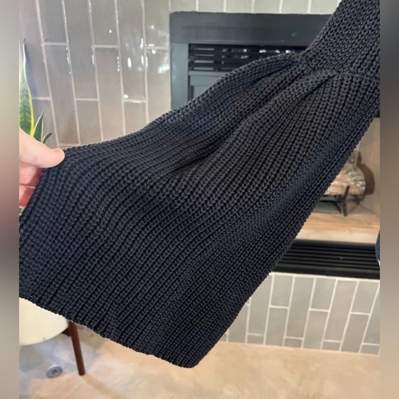 Free People Womens Large Black Cropped Knit Bell Sleeve Sweater a296 - Picture 5 of 6